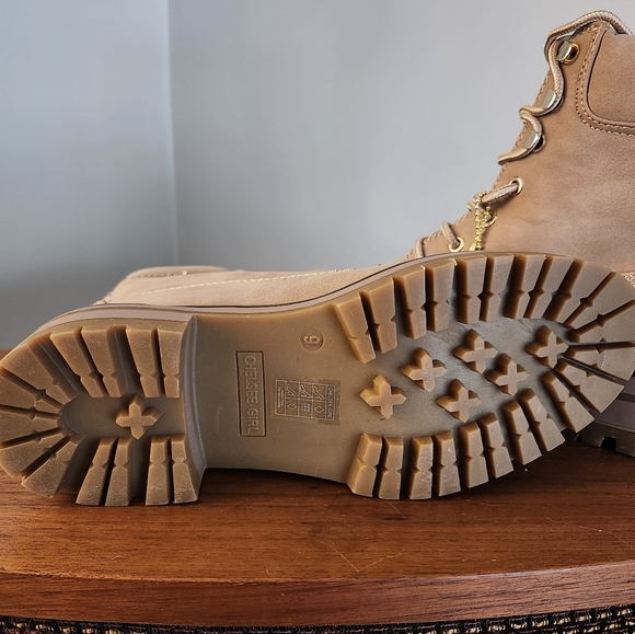 BN - Size 9 Chelsee Girl Nude-Light Pink Combat Ankle Boots - Picture 4 of 13